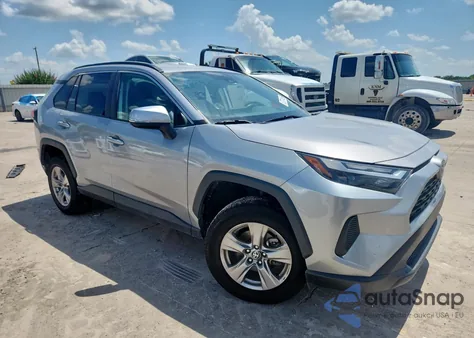 2023 Toyota Rav4 Xle from USA, damaged, VIN 2T3W1RFV2PC242648